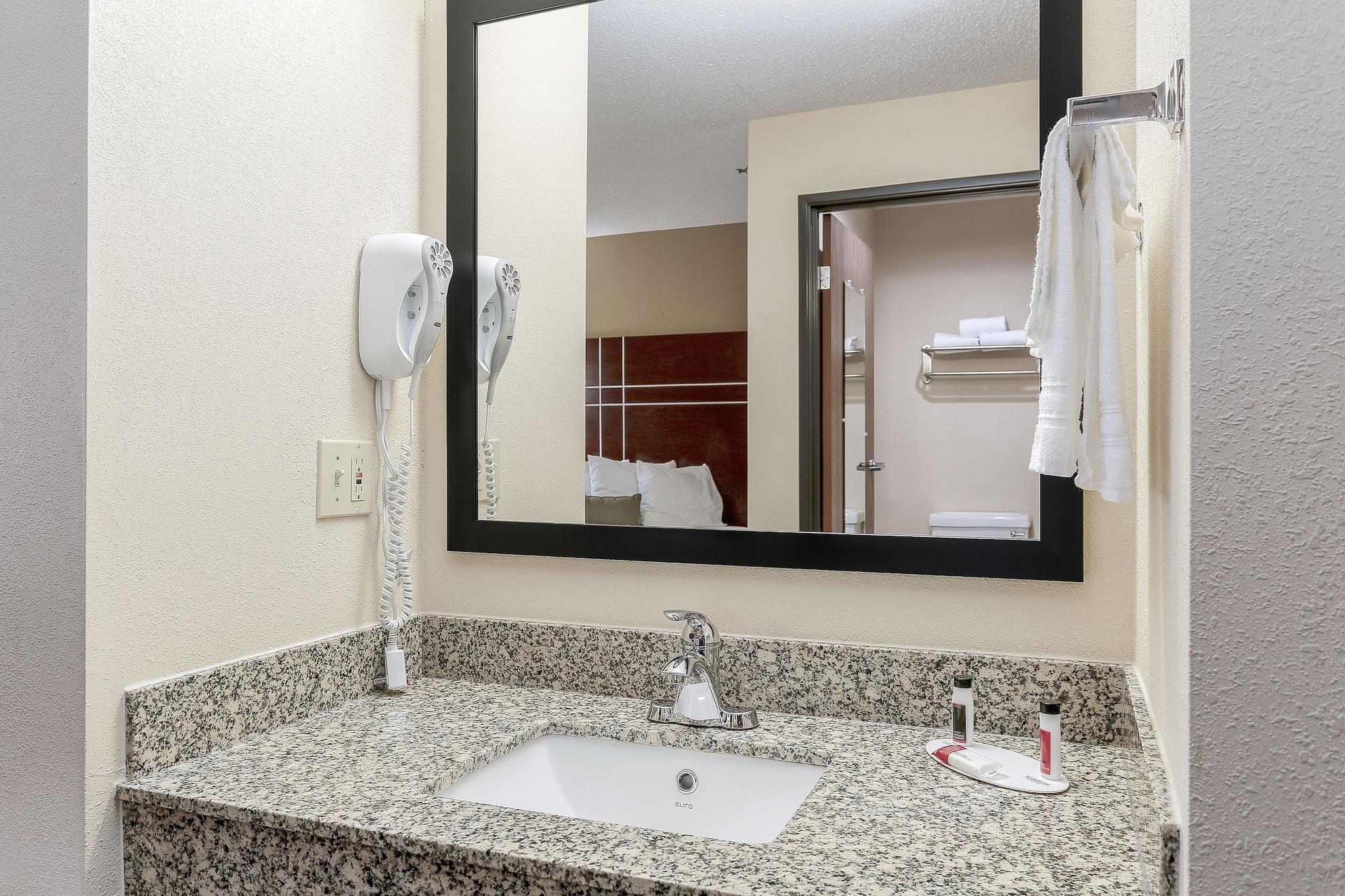 Baymont By Wyndham Bowling Green Bagian luar foto