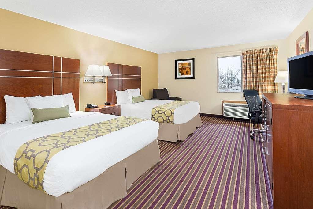 Baymont By Wyndham Bowling Green Ruang foto